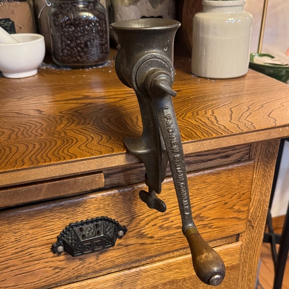 Universal Other - Antique 1900 Rustic Universal Cast Iron Hand Crank Grinder New Britain Conn,USA
